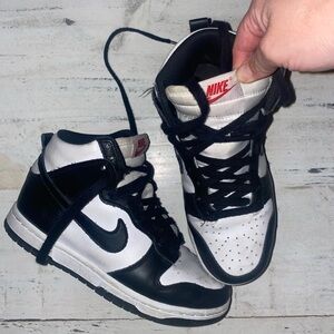Size 5.5 youth Nike Dunks